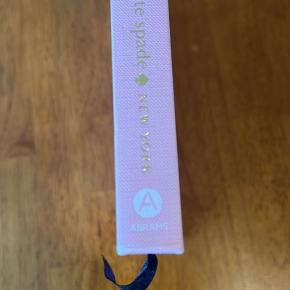 Kate Spade All in Good Taste Coffee Table book - Picture 6 of 7